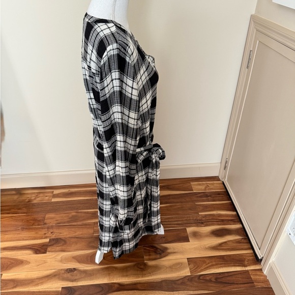 LANE BRYANT Flannel Plaid Shirtdress Black White Tie Waist Plus Size 22 - Picture 3 of 10
